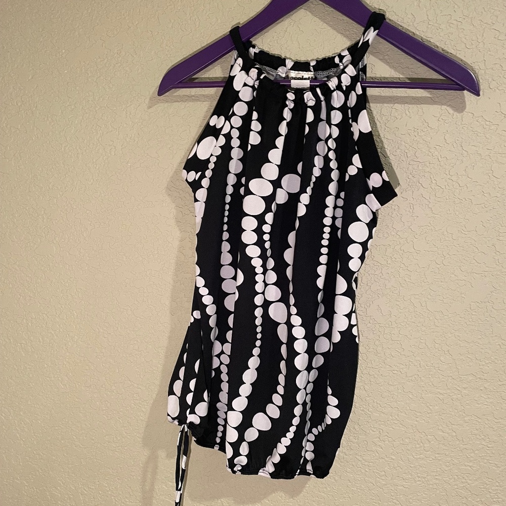 High neck sleeveless top